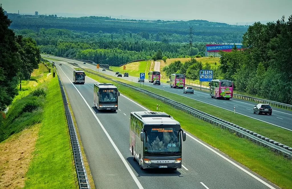 Transport persoane Bacau – Anglia