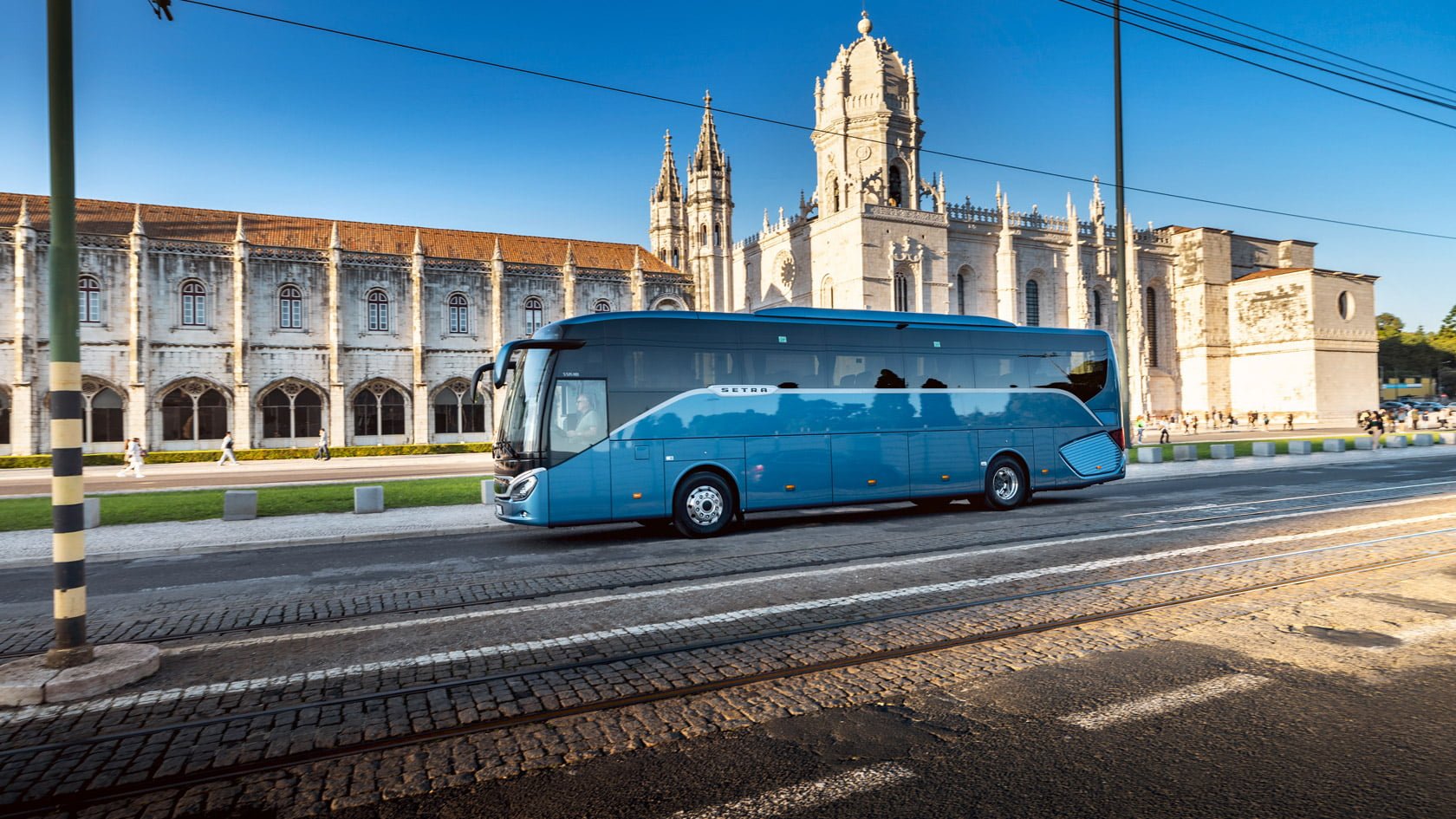 Transport persoane Bucuresti – Italia